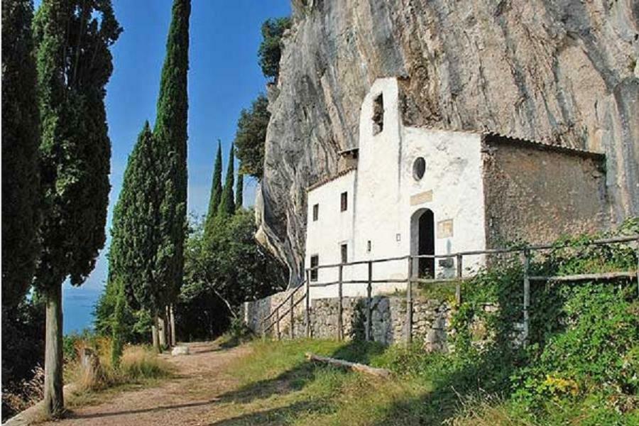 Appartamenti Serena - Nonna Agnese Gargnano Exteriör bild